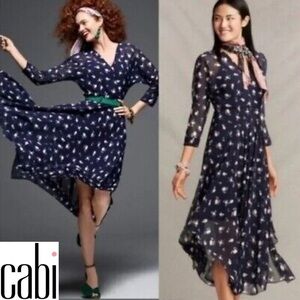 CAbi 5575 Dream Floral Pemberley Blue Print
Midi Dress V-Neck Women's Size 10